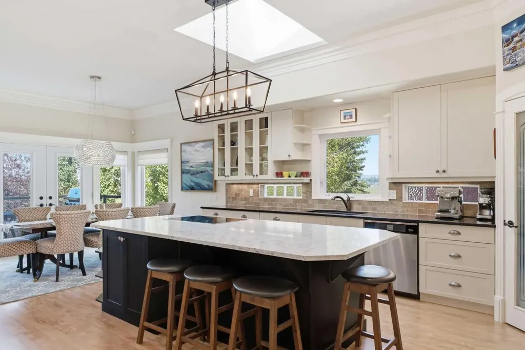 167 Valley Ridge Green NW Calgary AB T3B 5L6