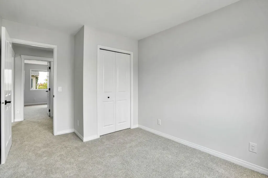 191 Cranwell Crescent SE Calgary AB T3M 1G1