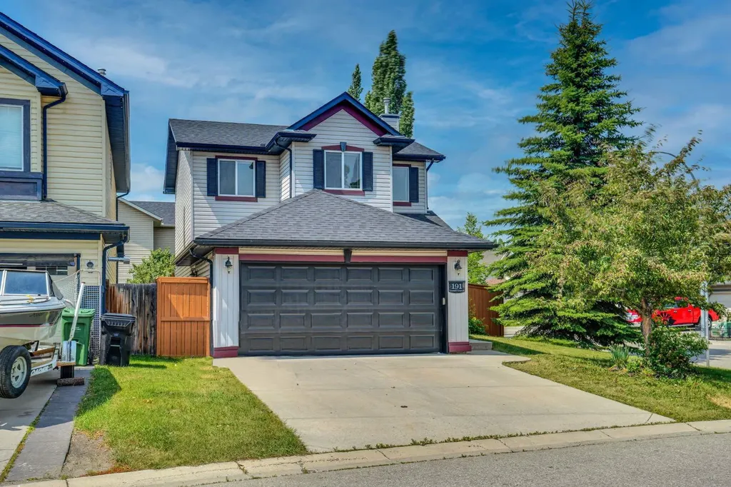191 Cranwell Crescent SE Calgary AB T3M 1G1