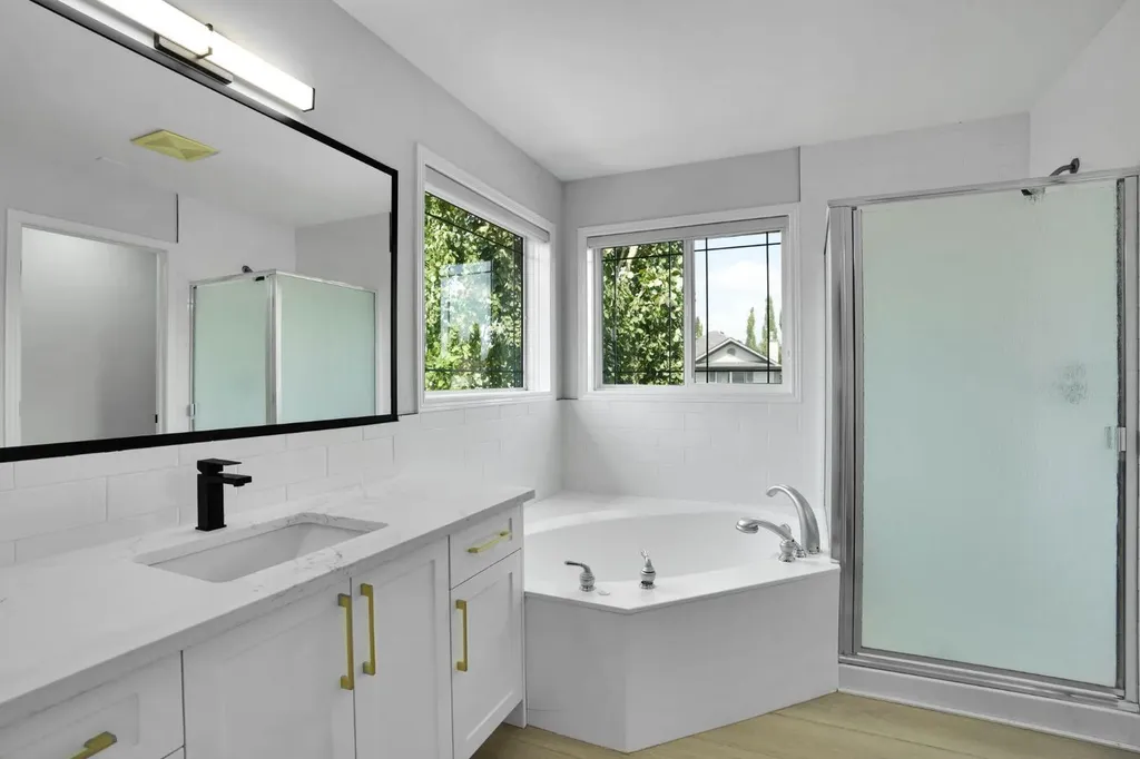 191 Cranwell Crescent SE Calgary AB T3M 1G1