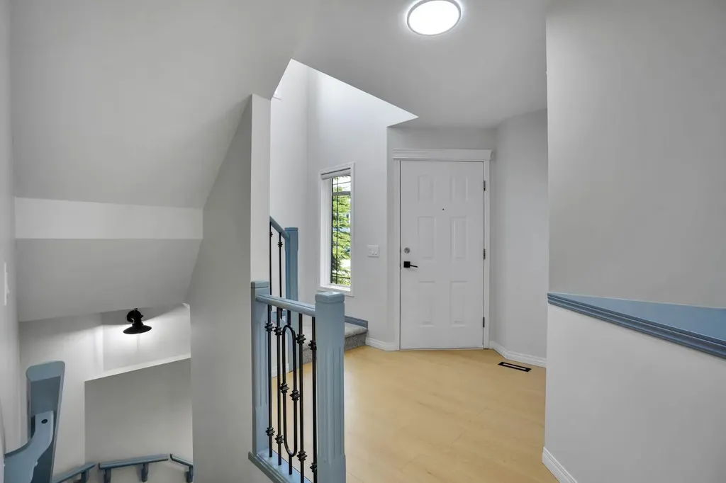 191 Cranwell Crescent SE Calgary AB T3M 1G1