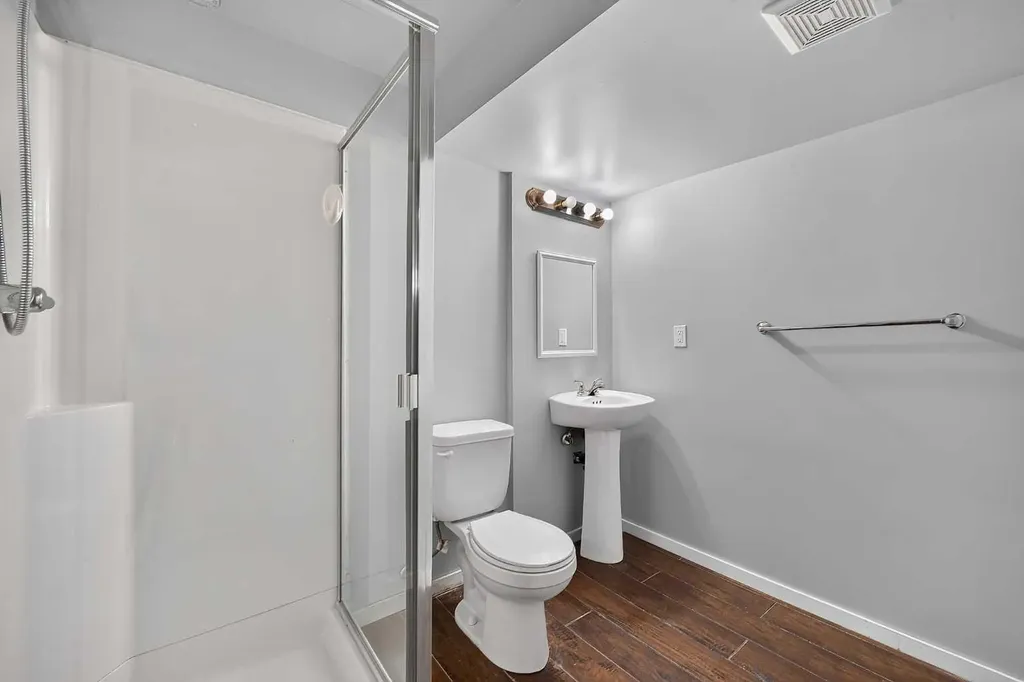 14736 Deerfield Drive SE Calgary AB T2J 5Y1
