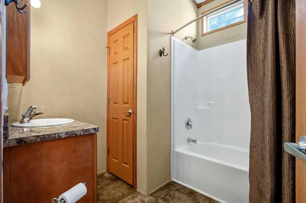 370165 79 Street E Rural Foothills County AB T0L 0A0