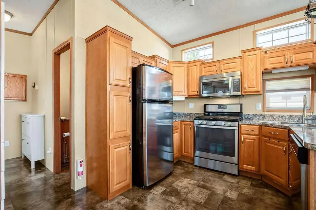 370165 79 Street E Rural Foothills County AB T0L 0A0