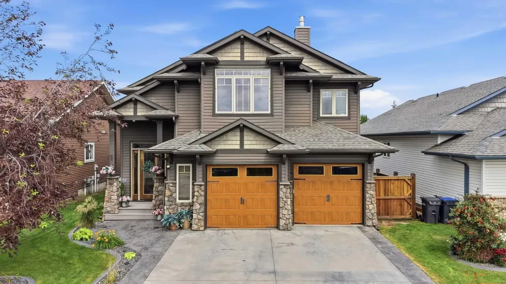 95 Regatta Way Sylvan Lake AB T4S0C9
