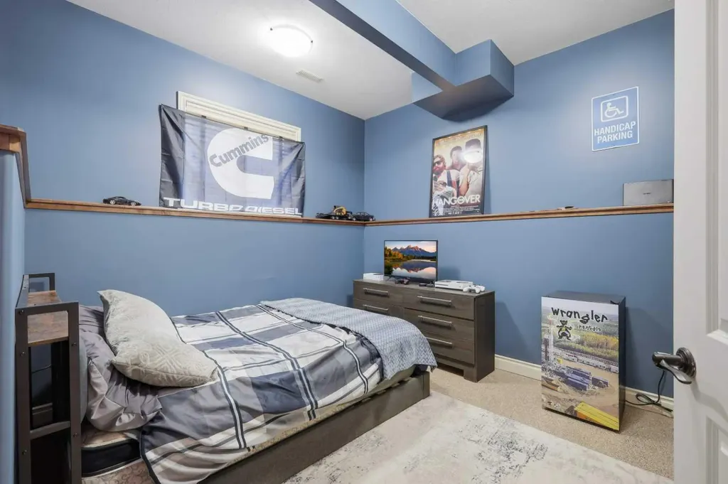 95 Regatta Way Sylvan Lake AB T4S0C9