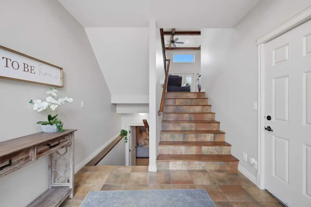 95 Regatta Way Sylvan Lake AB T4S0C9