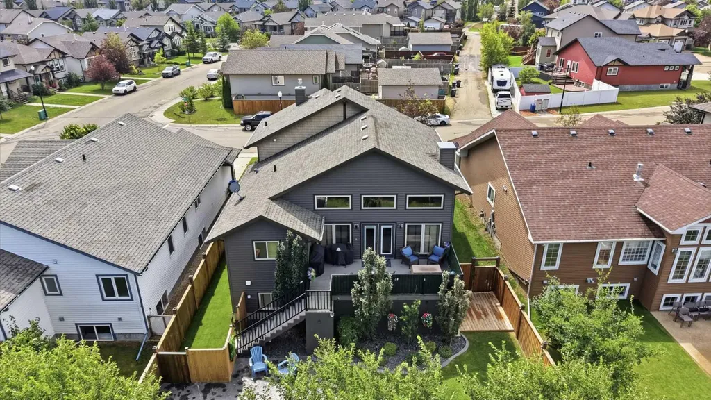 95 Regatta Way Sylvan Lake AB T4S0C9