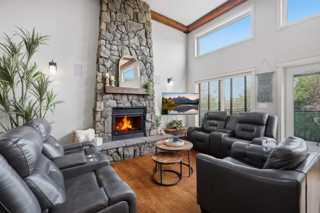 95 Regatta Way Sylvan Lake AB T4S0C9