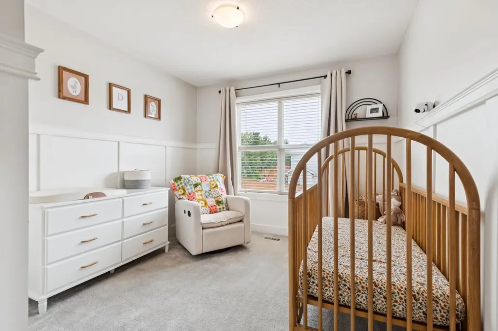 70 Cortina Way SW Calgary AB T3H 0L7