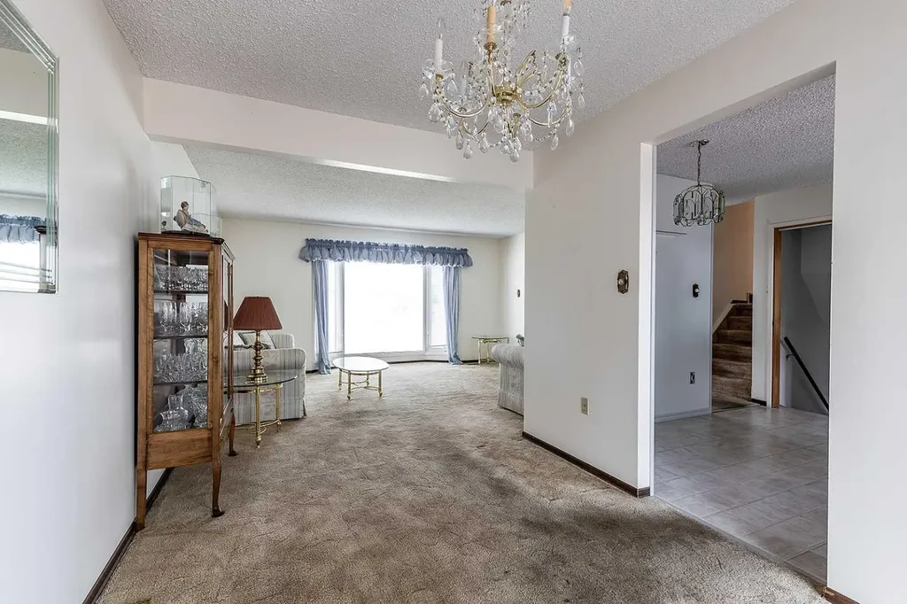 189 Hull Crescent NE Medicine Hat AB T1C 1C9