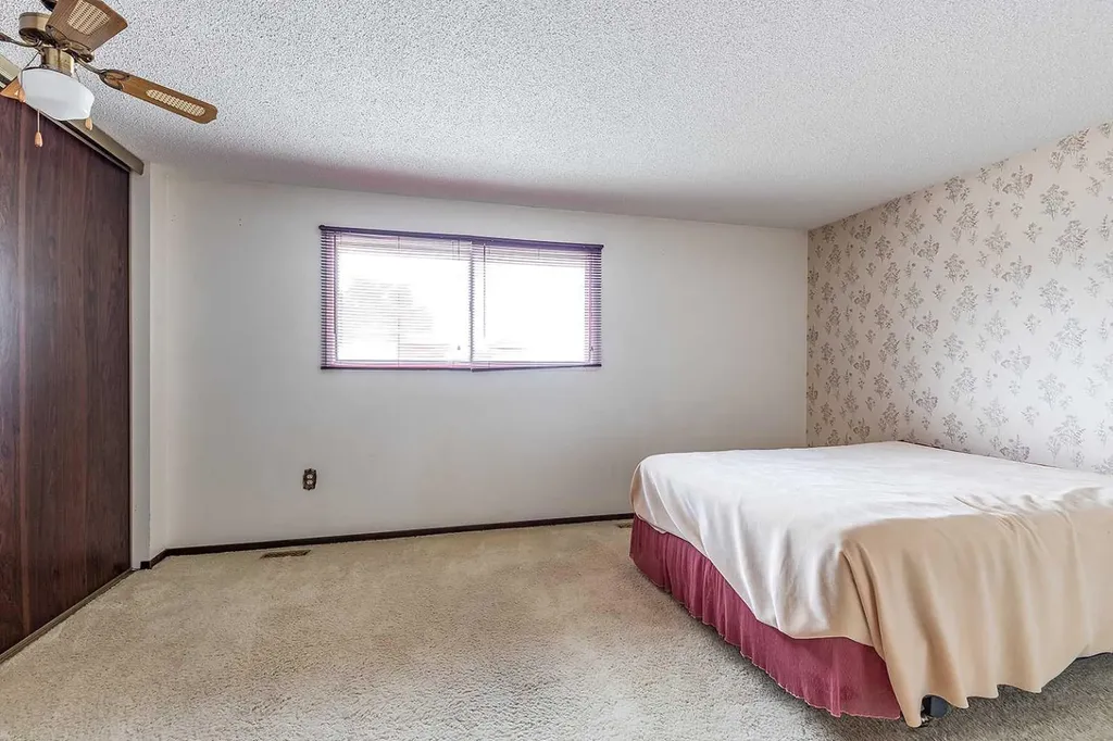 189 Hull Crescent NE Medicine Hat AB T1C 1C9