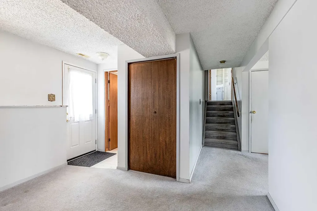 189 Hull Crescent NE Medicine Hat AB T1C 1C9