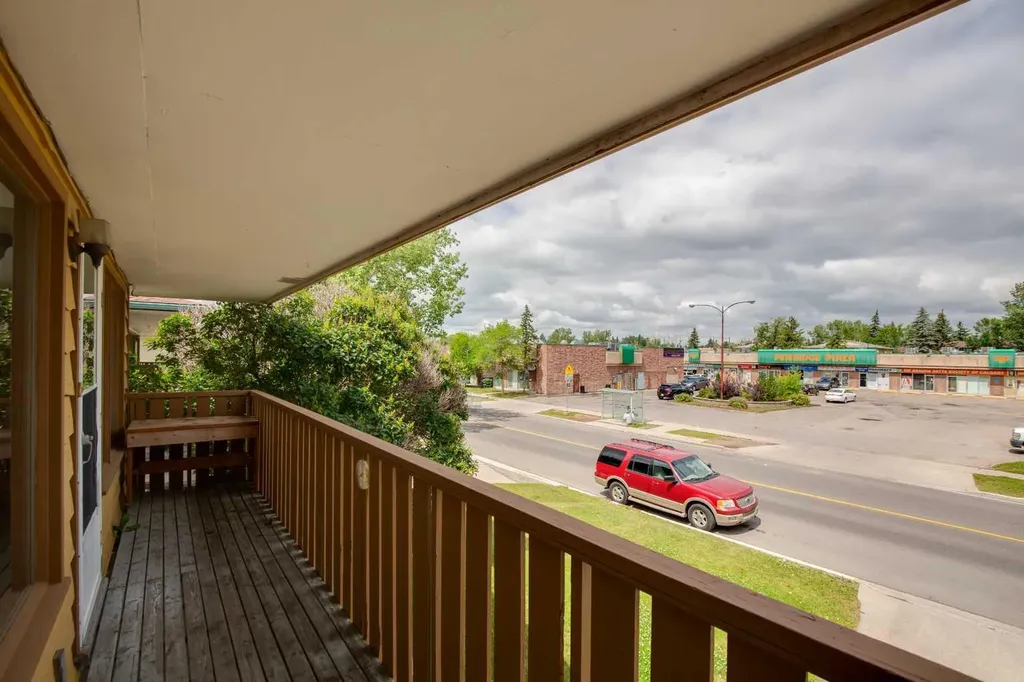 6215 Rundlehorn Drive NE Calgary AB T1Y 1M6