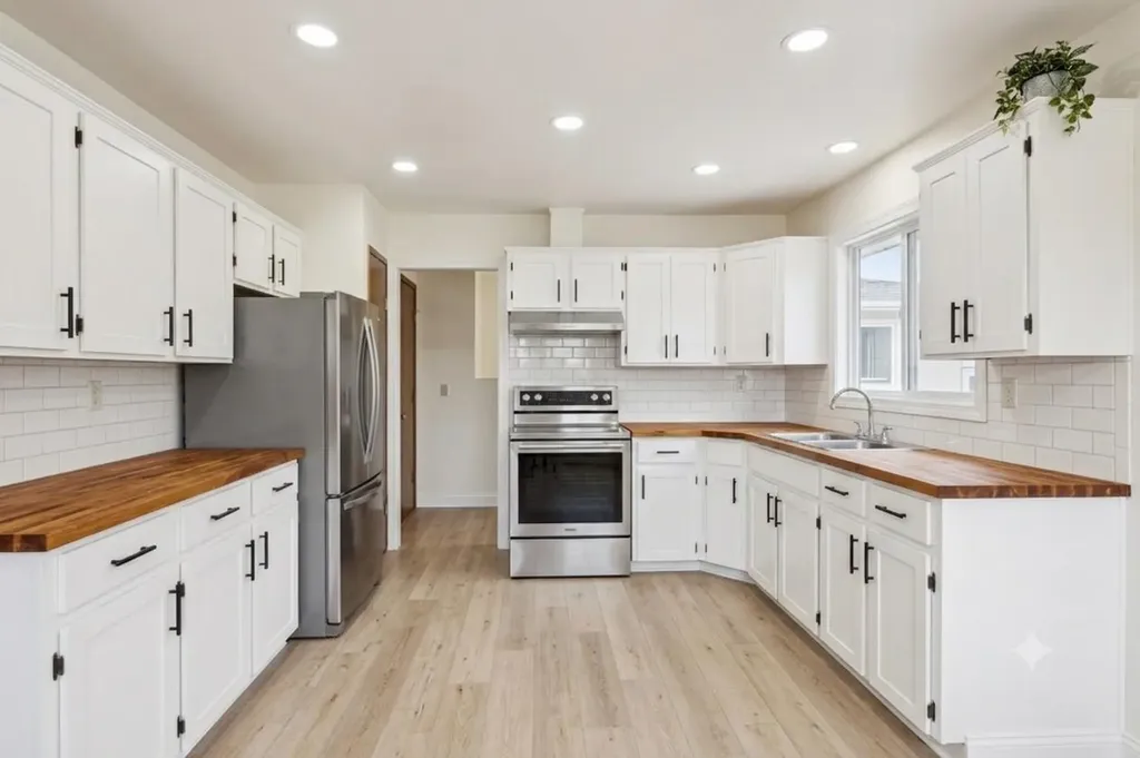 6215 Rundlehorn Drive NE Calgary AB T1Y 1M6