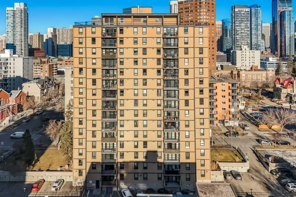 733 14 Avenue SW Calgary AB T2R 0N5