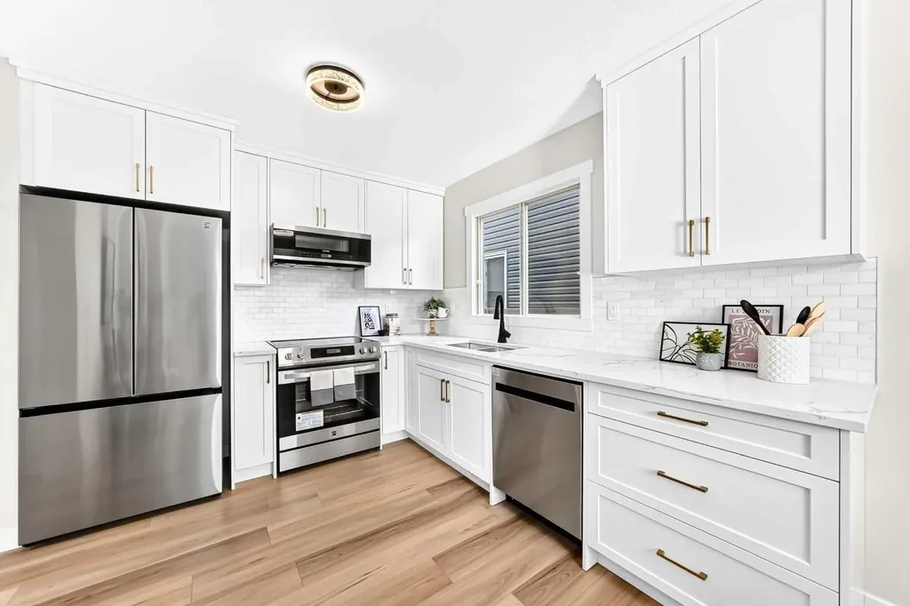 145 Sunvale Crescent SE Calgary AB T2X2R7
