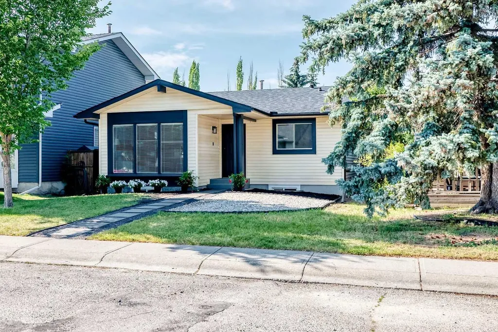 145 Sunvale Crescent SE Calgary AB T2X2R7