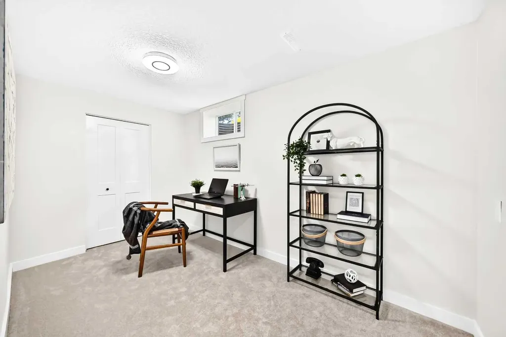 145 Sunvale Crescent SE Calgary AB T2X2R7