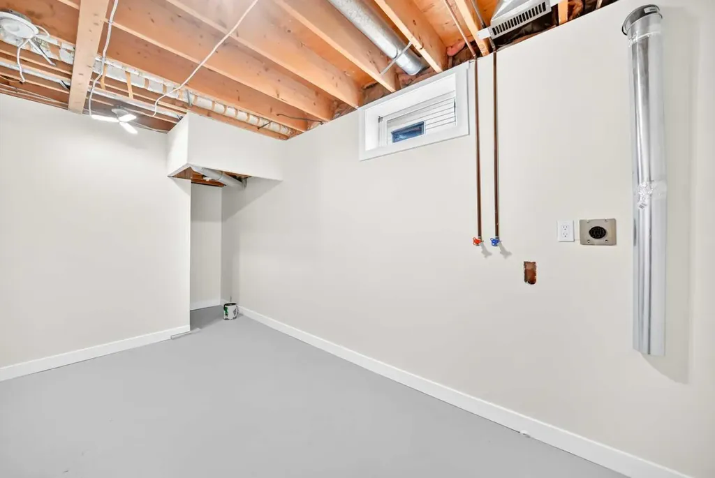 145 Sunvale Crescent SE Calgary AB T2X2R7