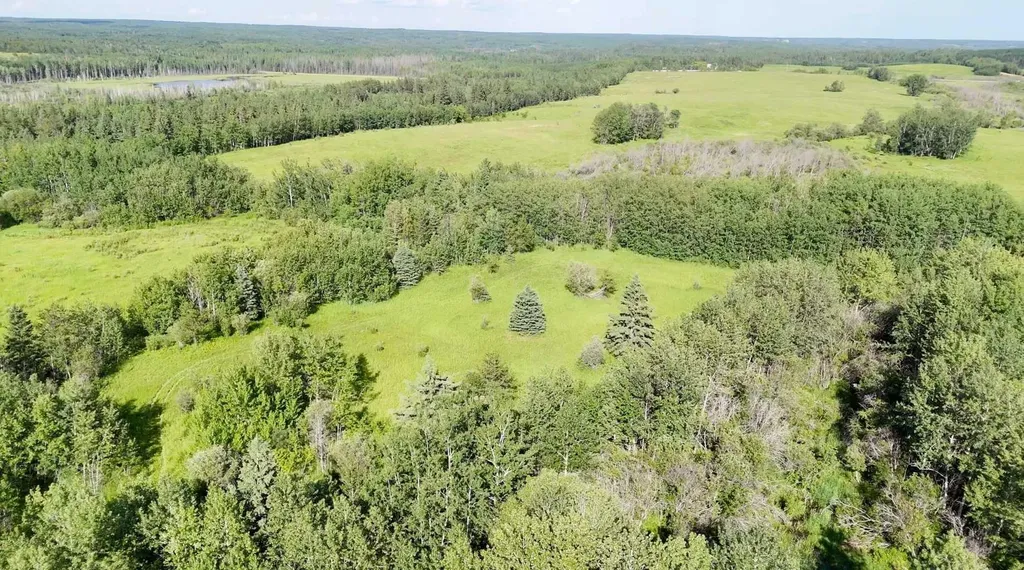 61015 Range Road 174 Rural Smoky Lake County AB T0A3C0