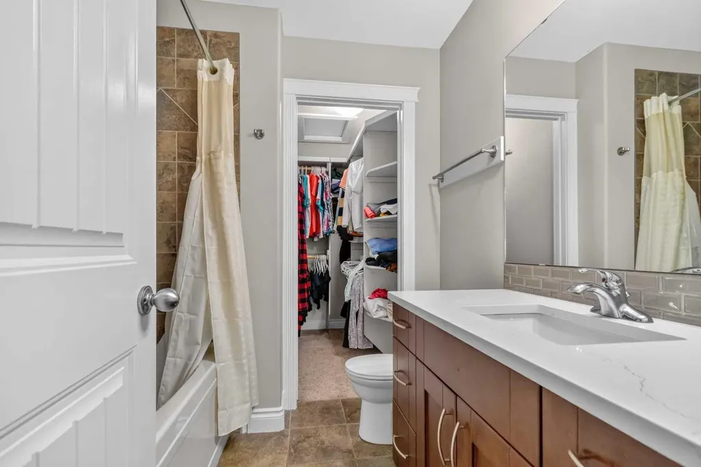 153 Shalestone Way Fort Mcmurray AB T9K 0T6