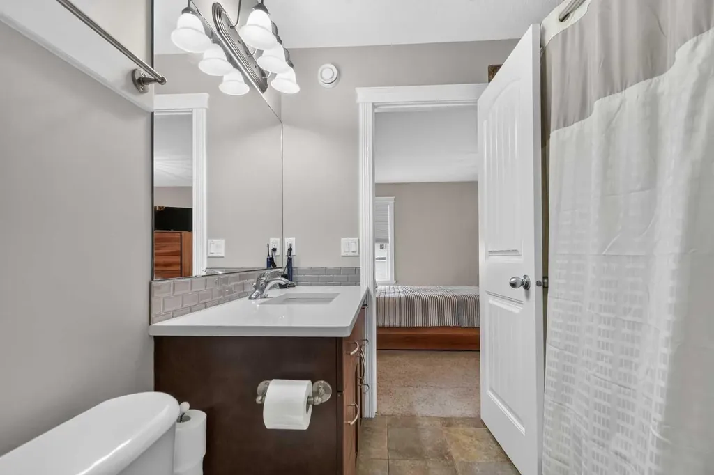 153 Shalestone Way Fort Mcmurray AB T9K 0T6