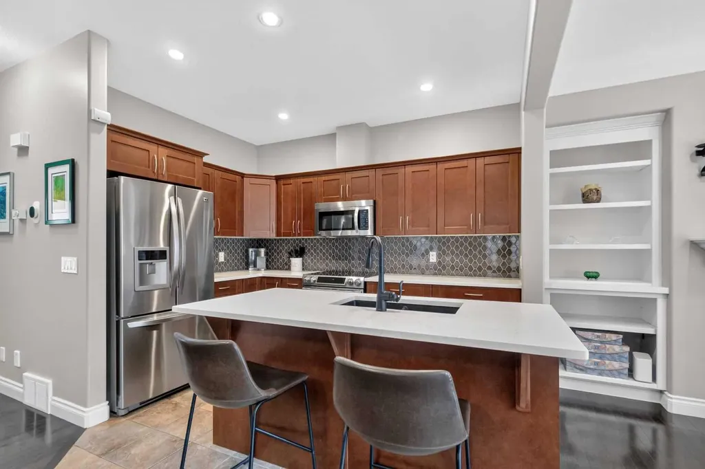 153 Shalestone Way Fort Mcmurray AB T9K 0T6