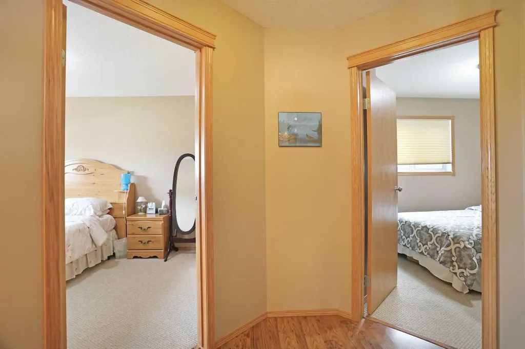 372 Lake Stafford Drive E Brooks AB T1R 1P8