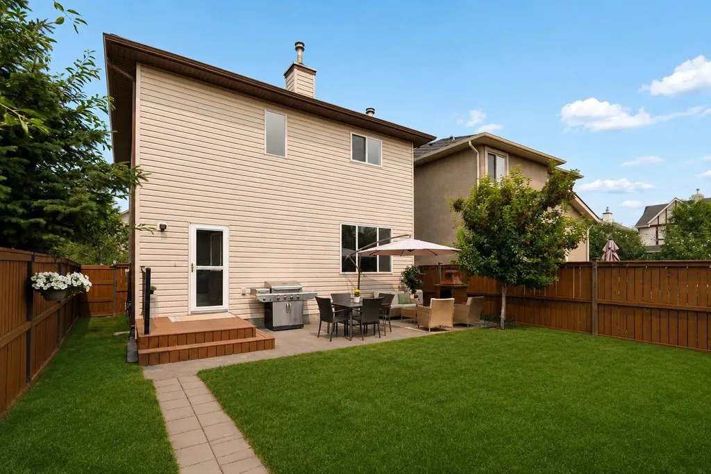 4331 Elgin Avenue SE Calgary AB T2Z 4N5