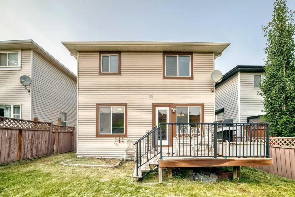 163 Valley Crest Close NW Calgary AB T3B 5X2