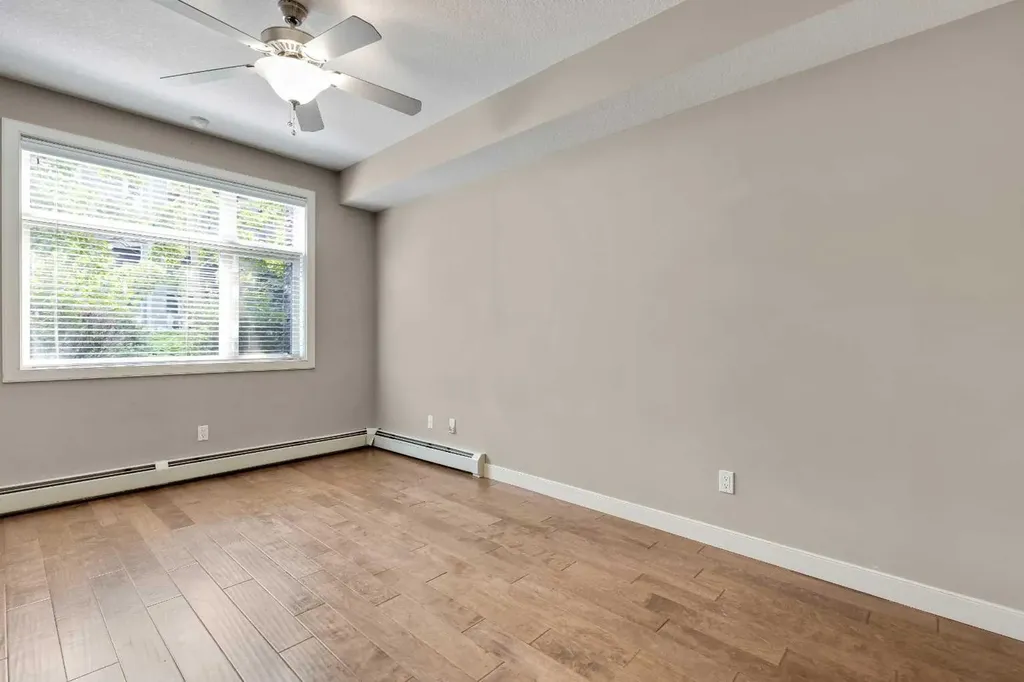 35 Aspenmont Heights SW Calgary AB T3H 0K1