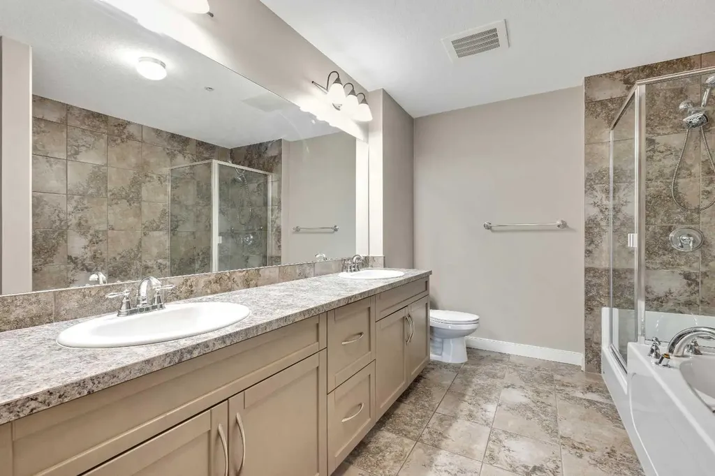 35 Aspenmont Heights SW Calgary AB T3H 0K1