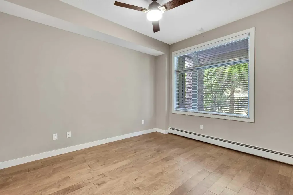 35 Aspenmont Heights SW Calgary AB T3H 0K1