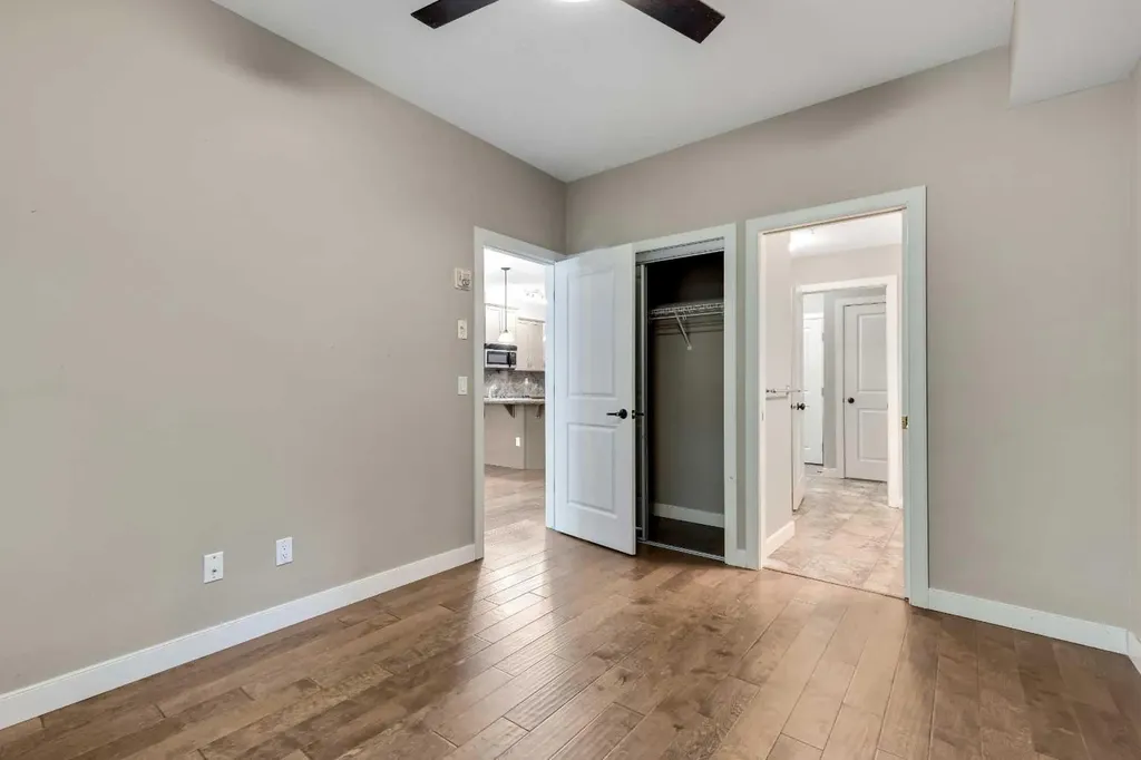 35 Aspenmont Heights SW Calgary AB T3H 0K1