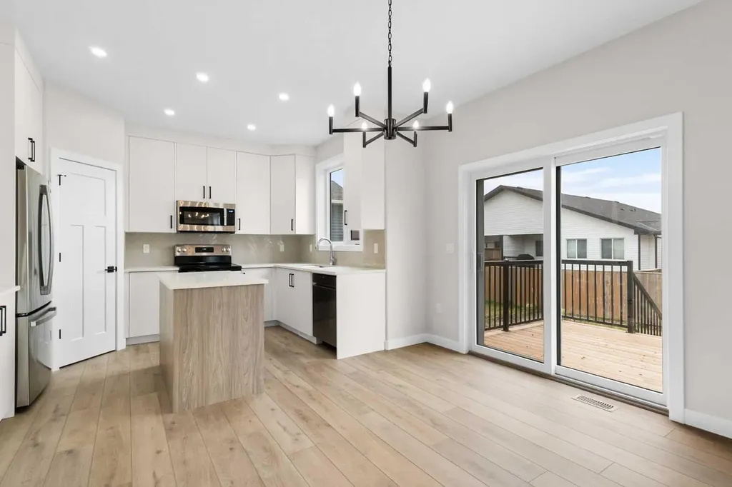 58 Vincent Crescent Olds AB T4H0G7