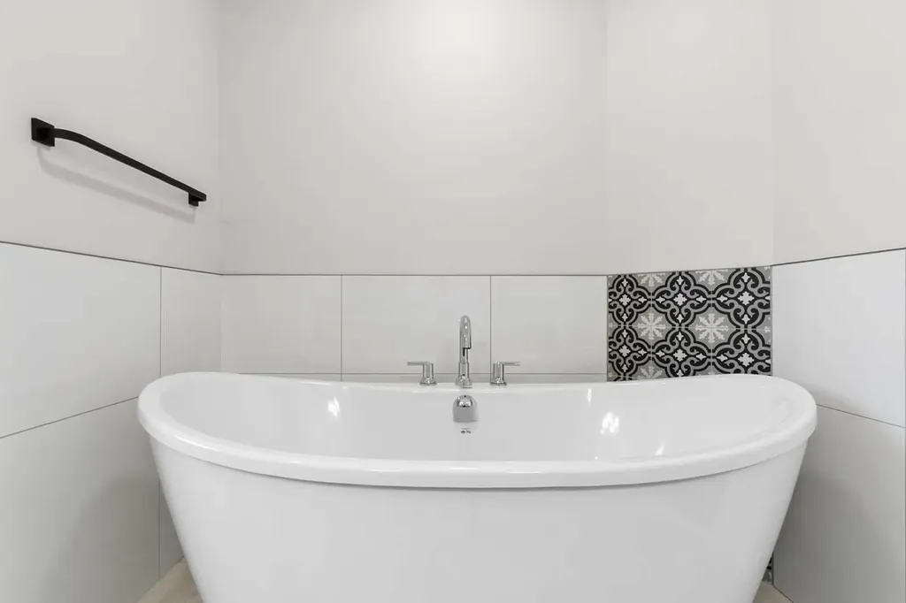 58 Vincent Crescent Olds AB T4H0G7