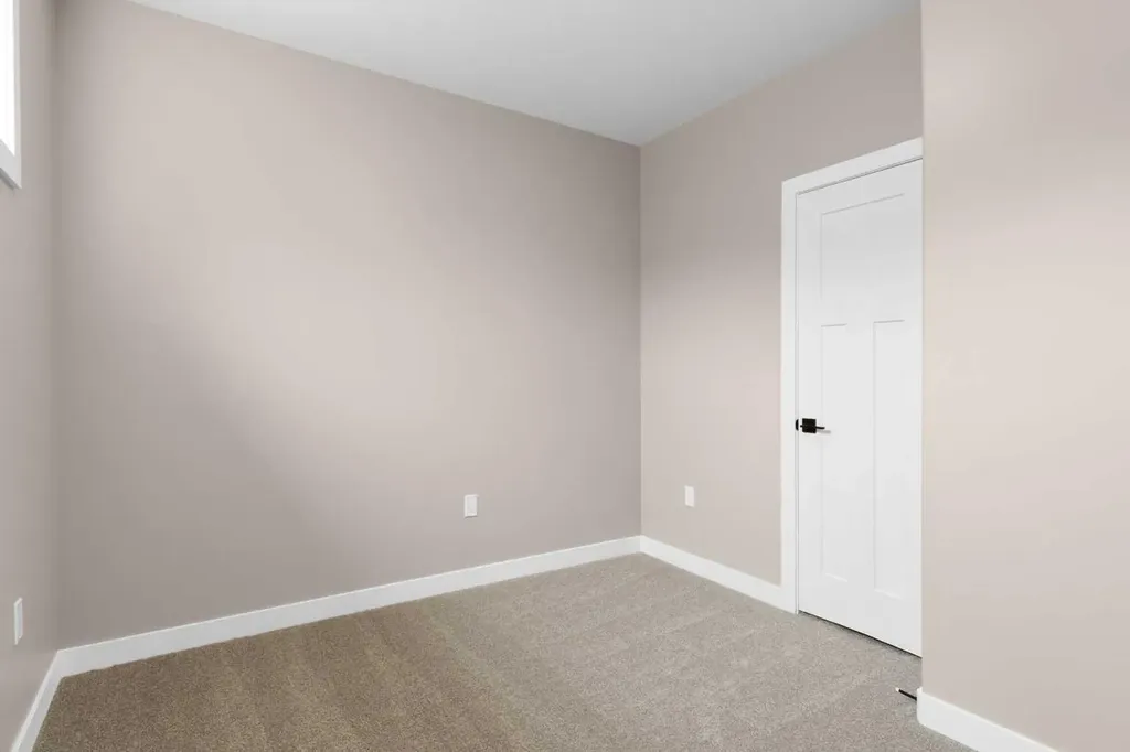 58 Vincent Crescent Olds AB T4H0G7
