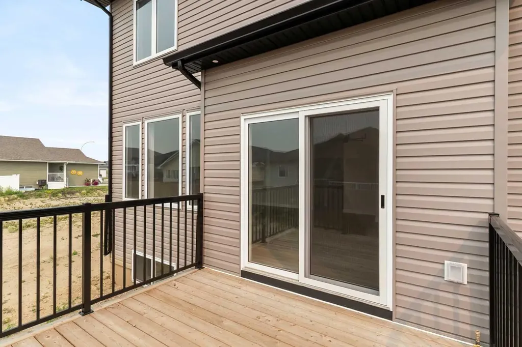 58 Vincent Crescent Olds AB T4H0G7