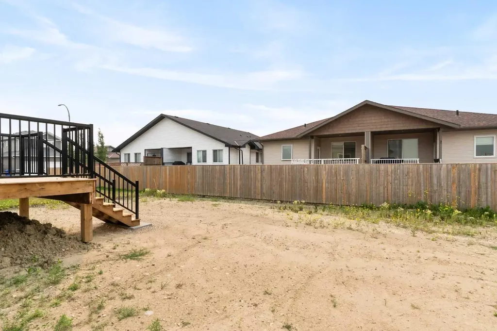58 Vincent Crescent Olds AB T4H0G7