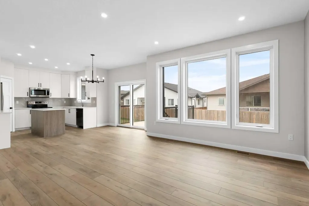 58 Vincent Crescent Olds AB T4H0G7