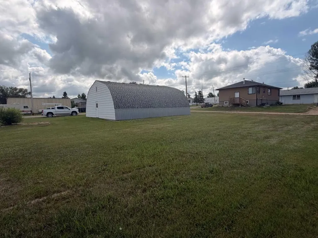 Main Street Munson AB T0J0Y0