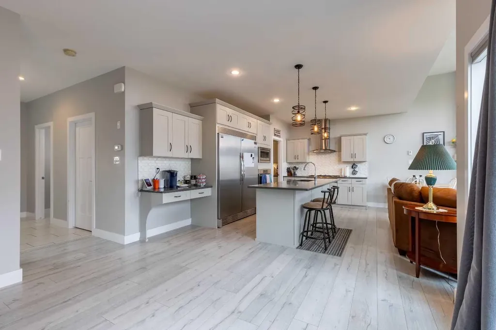 107 Westgate Drive Coaldale AB T1M 0E1