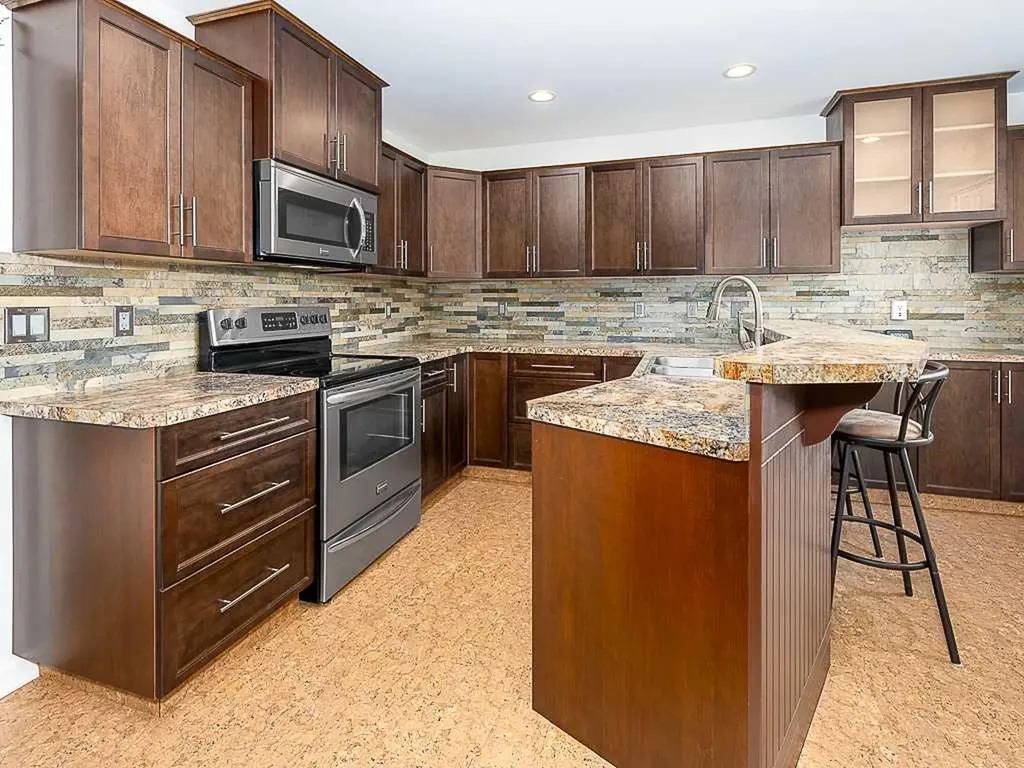6312 Elbow Drive SW Calgary AB T2V 1J5