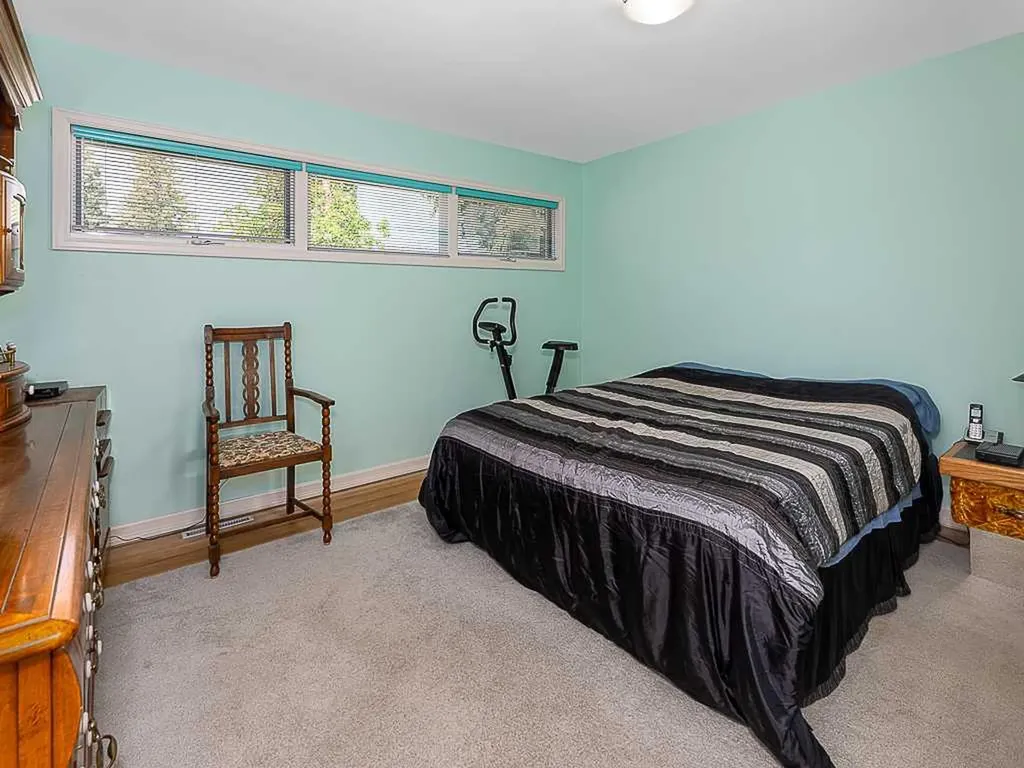 6312 Elbow Drive SW Calgary AB T2V 1J5
