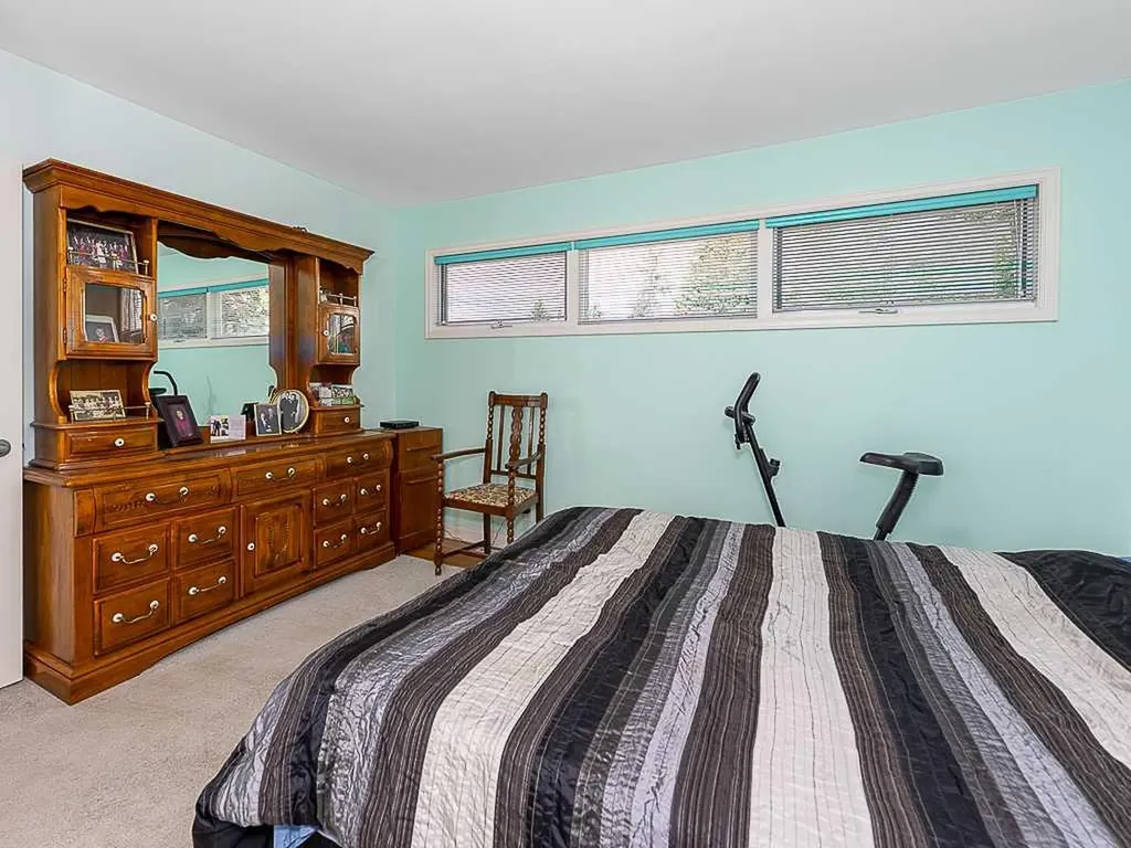 6312 Elbow Drive SW Calgary AB T2V 1J5