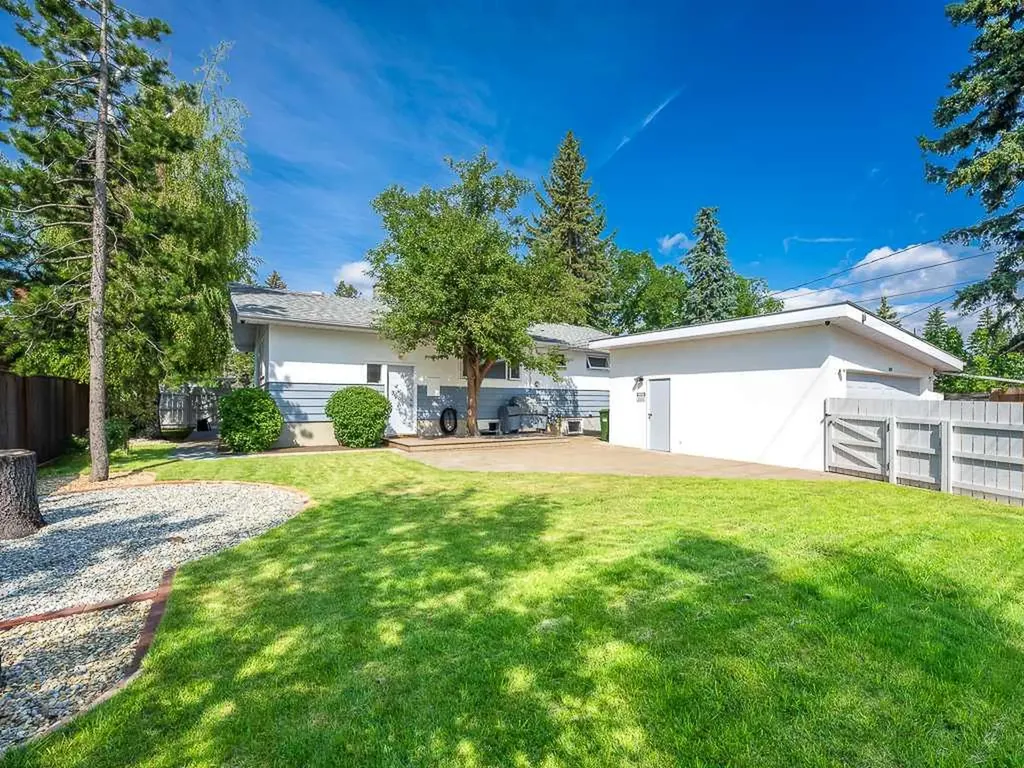 6312 Elbow Drive SW Calgary AB T2V 1J5
