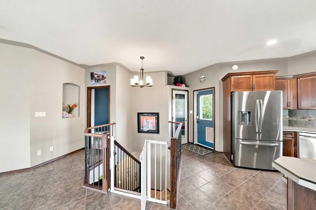 19 Lambertson Place Sylvan Lake AB T4S 2P9