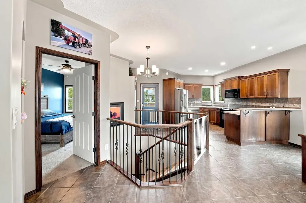 19 Lambertson Place Sylvan Lake AB T4S 2P9