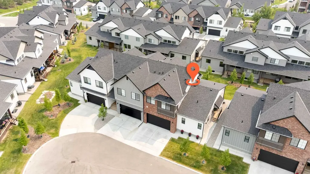 201 Cooperswood Green SW Airdrie AB T4B 5R2
